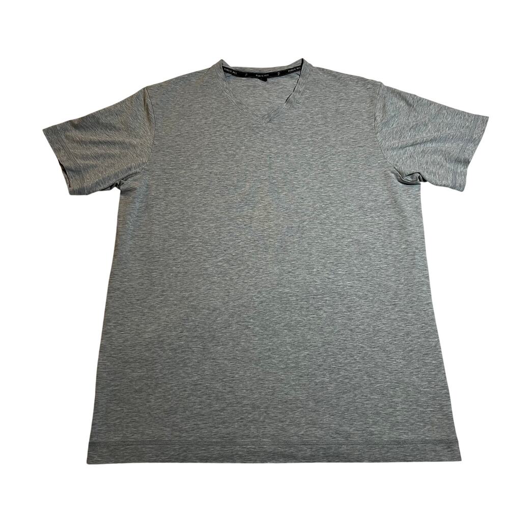 Public Rec Men's Go-To V T-Shirt Size Large Casual Athleisure Preppy Classic